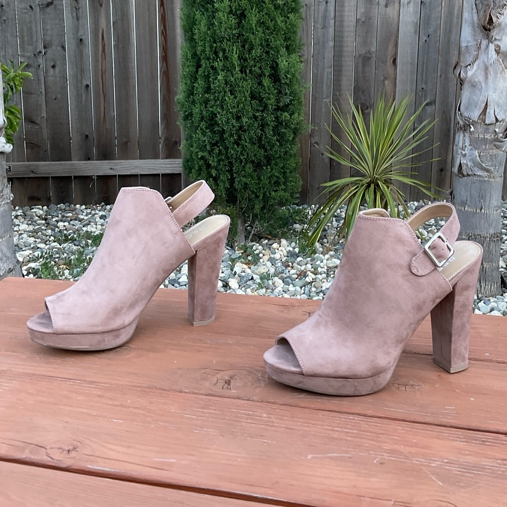 Report Pink Chunky Heel Peep-Toe Heels